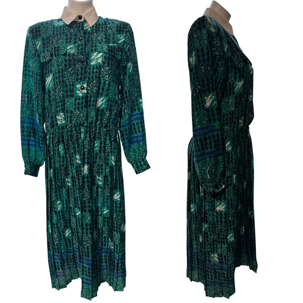 VINTAGE PLEATED STATEMENT DRESS - Picture 5 of 8